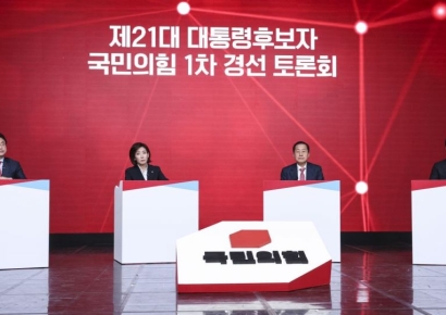 한동훈 "임기 단축 없이 개헌 힘들어" VS 홍준표 "3년 대통령 넌센스"