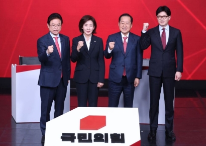 국힘 대선 후보, 계엄 견해차로 '격돌'…한동훈 "불법"·홍준표 "해프닝"(종합)