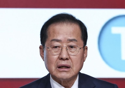 "洪캠프에 현역의원 48명 지지…나경원 등 탈락 후보도 접촉"