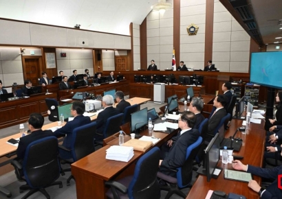 [포토] 윤석열 전 대통령 내란 우두머리 혐의 2차 공판