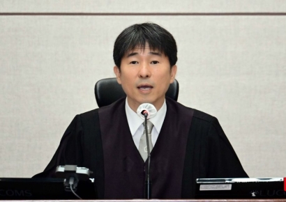 지귀연 판사 '접대 의혹'에 중앙지법 "의혹제기 추상적…입장 없다"