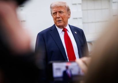 젤렌스키 크림반도 러시아 편입 거부에…트럼프 "평화협상에 해롭다"