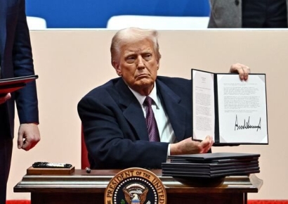 트럼프 "軍 문제 다루지 않을 것"…관세·방위비 별도