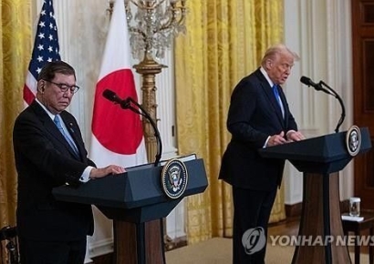 "유사시 미국이 일본 지켜줄 것"…일본인 15%만 믿어