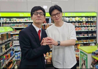 한동훈, '도플갱어' 정성호 만나더니 "내가 진짜 저러나, 정말 약 오른다"