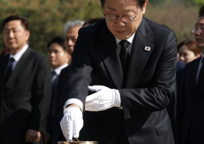 "보수층 표 끌어오자" 이재명 대선 후보 활동 첫날…어디 갔나 보니 