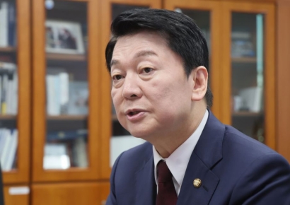 안철수 "김문수, 계엄·탄핵 사과하라…尹, 탈당 결단하라"