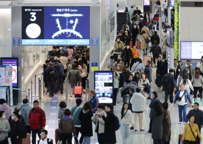 연차 하루면 '7일 여행'…한국인 어디로 몰렸나 봤더니