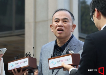 [포토] 명태균 "오세훈 잡으러 왔다"