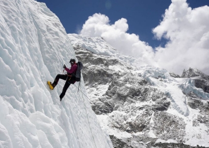  에베레스트 일반 관광객 등반 금지된 이유…'넘쳐나는 데스존'