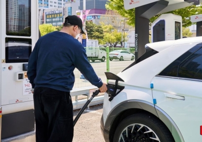 "3년 만에 660,000㎞ 달렸다고요?"… 배터리 상태에 깜짝 '아이오닉 5' 