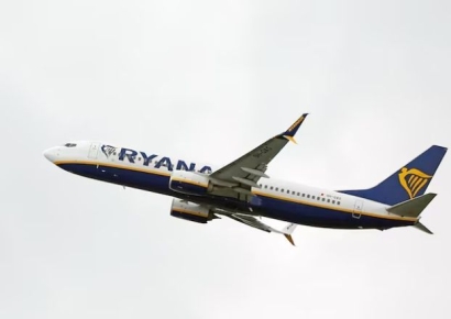 "벌금 내기 싫어, 바퀴 뗄래"…그 항공사, 이번엔 '16만원' 수수료 규정 만들어