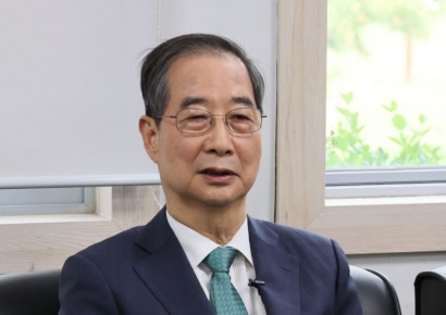 민주당,'광주사태' 발언한 한덕수 비판…"평생 정부서 일한 사람이 몰랐나"