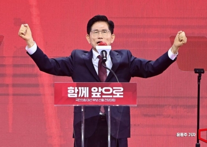 [포토] 김문수, "반 이재명 세력과 함께할것"