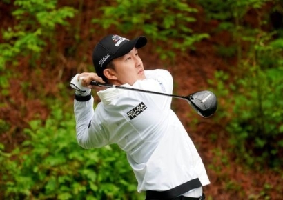 김백준 공동 선두 도약…'올해 2승 호기'