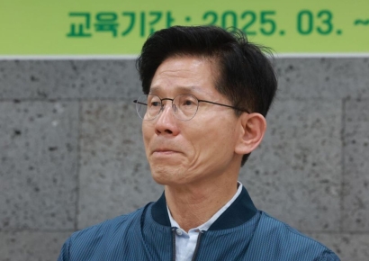 김문수, '한센인 마을' 방문..."이곳서 행정 무엇인지 배워"