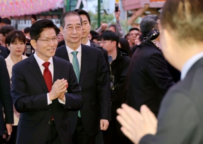 한덕수 "오늘 중 만나자" 제안에 김문수 "네" 대답만…미묘한 온도차(종합)