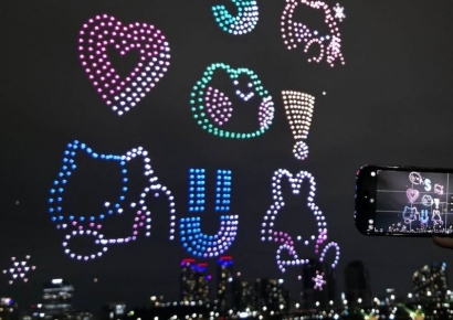 [포토] 휴대폰에 담아보는 드론쇼