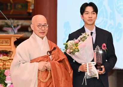 결혼 후 불교로 개종·삭발 감행한 이승기 '불자 대상'