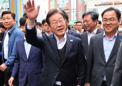 대법 파기환송에도 李 지지율 50% 육박