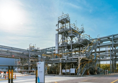 "범용은 줄인다"…LG화학, BPA 지분 매각 검토 