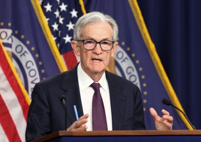 트럼프 압박에, 금리동결로 답한 파월…"관세로 인플레·실업률 상승 위험" 경고(종합)