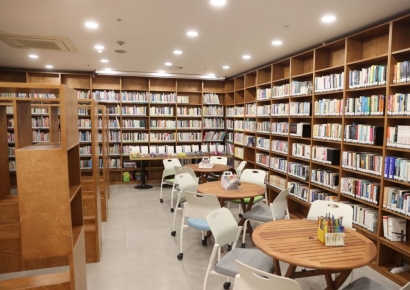 도서관 더 가까워지고 더 붐볐다…전국 방문 2억3000만명