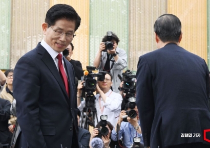 [포토] 김문수-한덕수 2차 협상, 공회전 끝 빈손