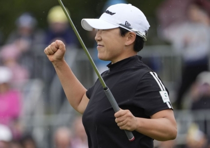 신지애, 일본 메이저 살롱파스컵 우승