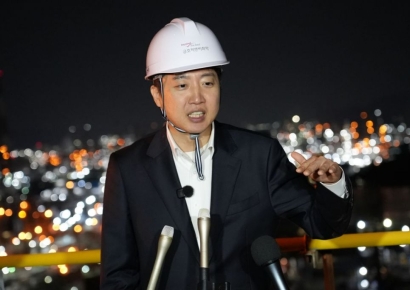 최연소 대선주자 이준석 "과거 돌아갈 것인가, 미래 여는 선택해달라"