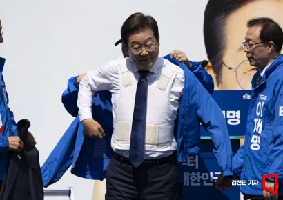 방탄복 입은 이재명, 다음주부터 방탄유리 두고 연설…민주당 "경호 우려"