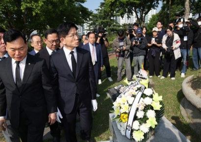 김문수, 이틀 연속 영남행…보수 민심 수습 총력