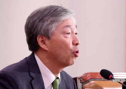 [포토] 청문회 증인 출석한 서석호 변호사
