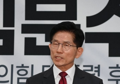 김문수 "尹 계엄 진심으로 사과…탈당은 尹이 판단해야"