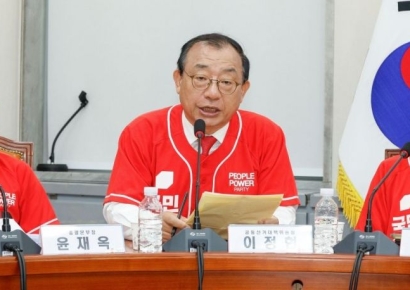 이정현 "오늘 내 尹 자진탈당 권고해야...이준석엔 공식 사과"