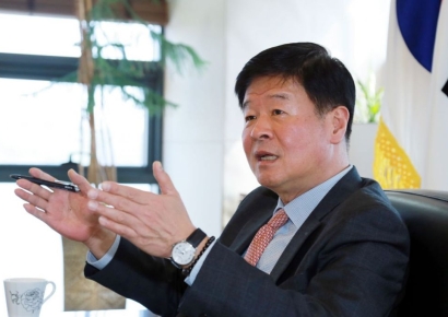 [과기부총리 부활]"국무회의 보다 셌던 과기부총리 회의"