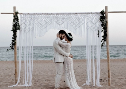 "팔짱 끼면 사귀는건가요"…돌싱 남녀, '호감 신호' 차이