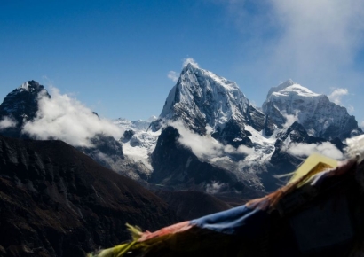 성수기 에베레스트 간다고?…"입산료 2100만원 입니다"
