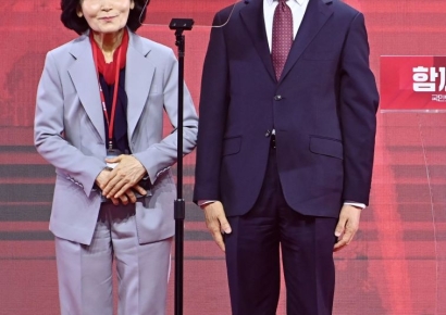 김문수 배우자, 유튜브서 지원사격…"돈 무서워하는 사람"