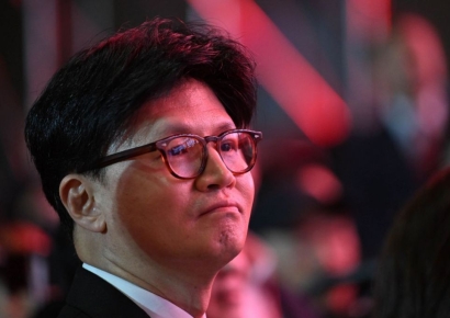 한동훈, 김문수에 '尹부부 절연·탄핵반대 선회' 재차 촉구