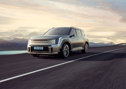 벤츠·볼보 제친 '기아 EV9'…글로벌 車매체 평가서 연이어 호평