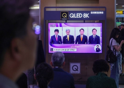 4.5일제 설전…이재명 "임금감소 없이" vs 이준석 "기업에 다 넘기겠단 거냐"