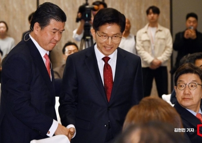 [포토] 김문수 후보, 암참 초청 특별 오찬 간담회