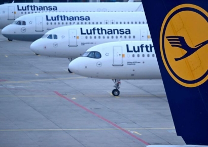 "조종사 없이 10분간 날았다" 200명 탄 여객기, 무슨 일?