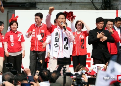 [포토] "저는 방탄조끼·유리·입법 필요없다" 김문수, 이재명 작심 비판