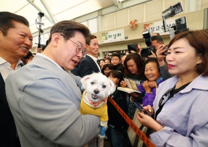 이재명, 반려동물 공약 발표…"진료비 부담↓·동물 학대자 사육 금지"
