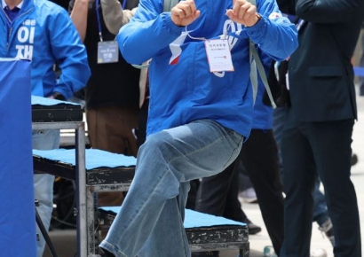 국힘 지방의원들 "김상욱, 당 간판으로 얻은 의원직·후원금 반환하라"