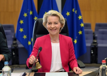 EU, 기업규제 면제대상 확대...배터리 실사 시행도 연기