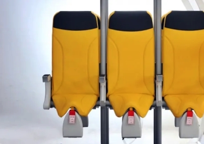 "비행기 서서 가라고?"…스탠딩 좌석 논란에 제조사 화들짝