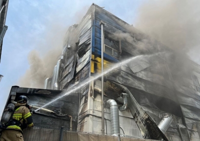 양주시 식품가공 공장서 화재…90명 대피·연기 흡입 2명 구조